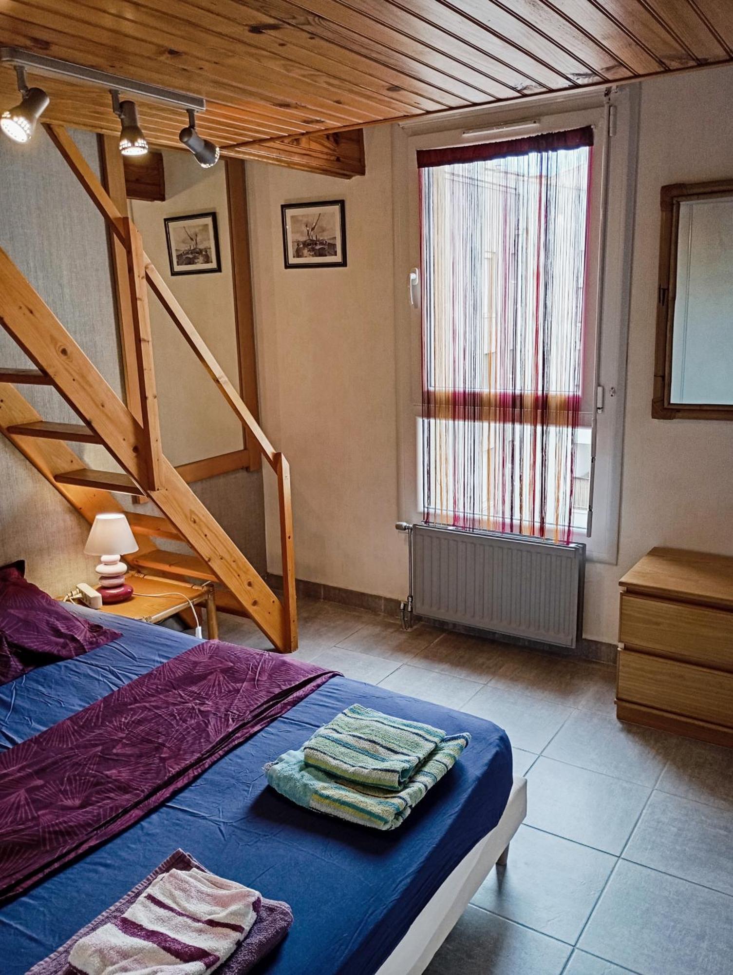 Grand Appartement Proche Port Et Plages, 6 A 8 Pers, 3 Chambres, Climatise Agde Exterior photo