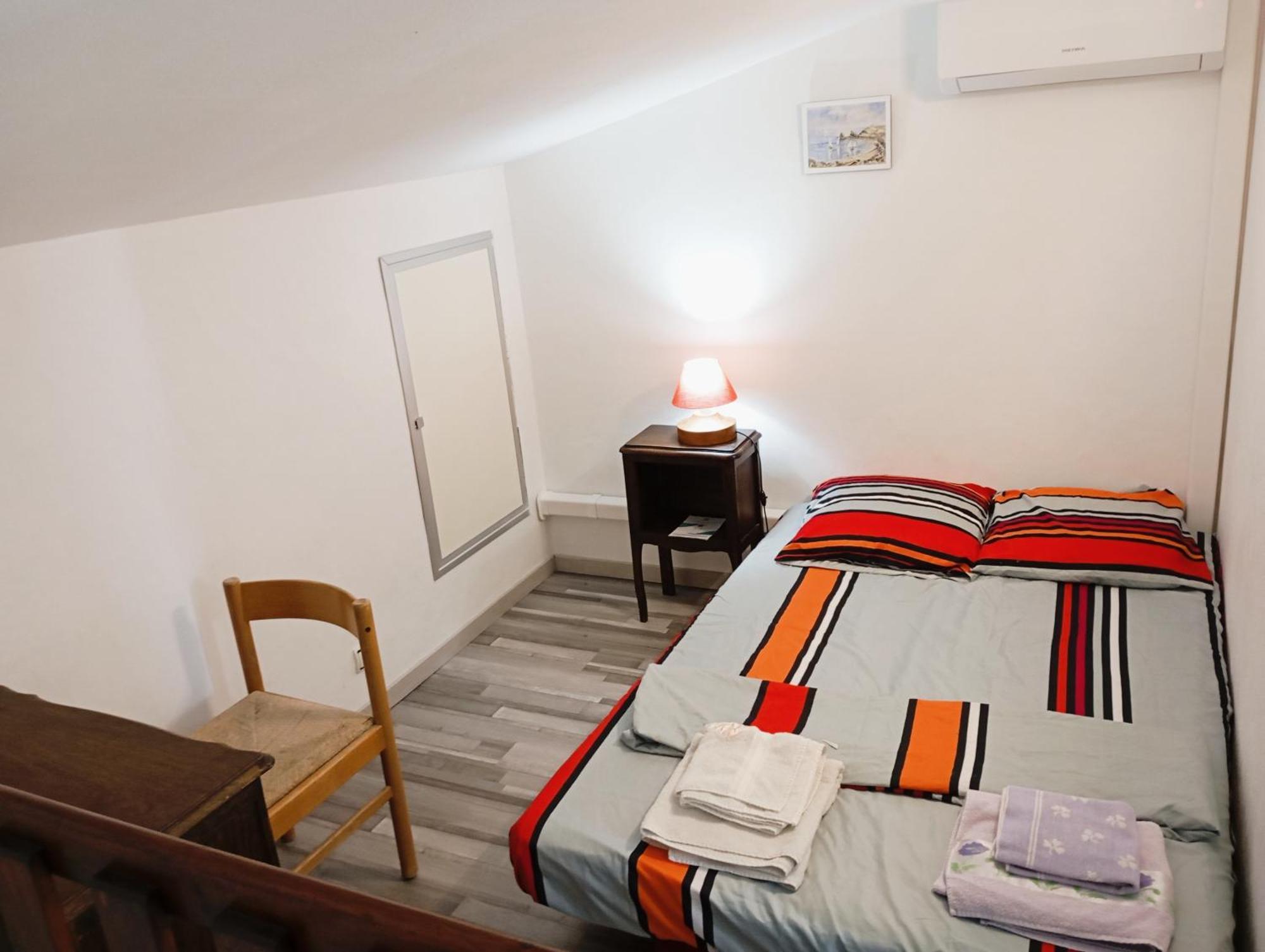 Grand Appartement Proche Port Et Plages, 6 A 8 Pers, 3 Chambres, Climatise Agde Exterior photo